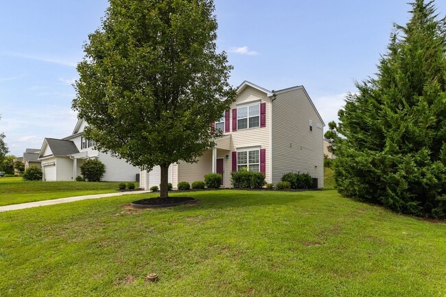 Photo - 3804 Raintree Dr