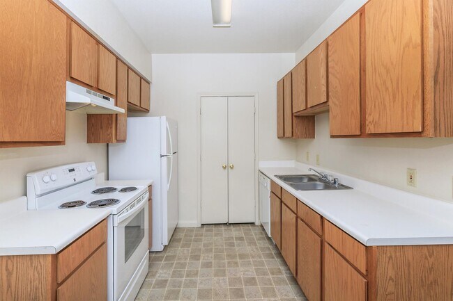 Photo - 1700 Mustang Dr Unit 208
