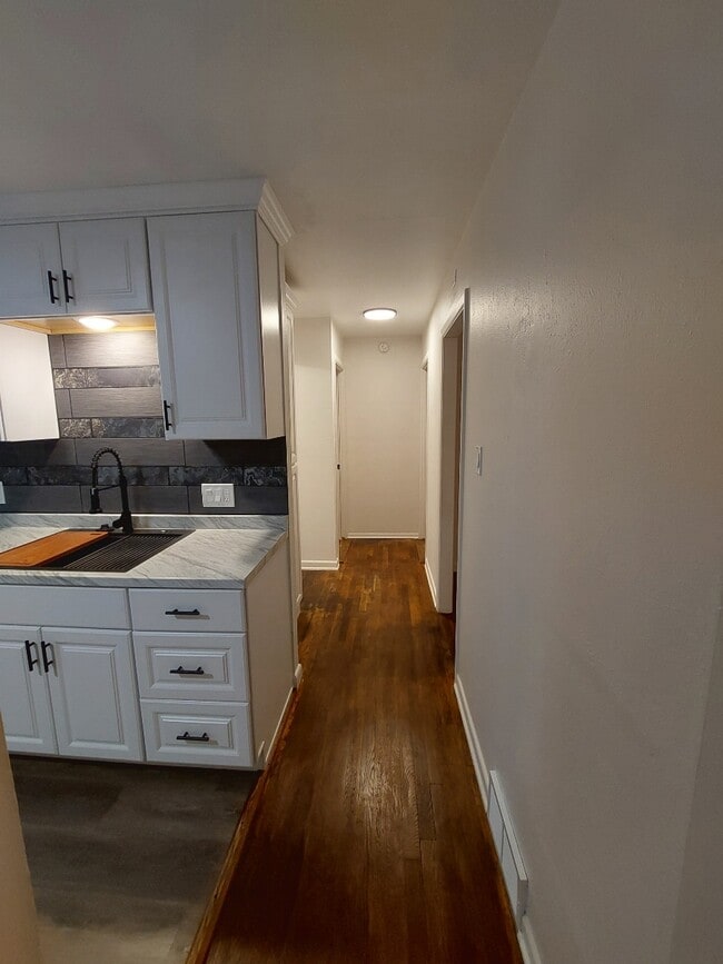 Photo - 335 Valley Dr