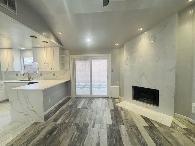 Photo - 13323 Carvel Ln