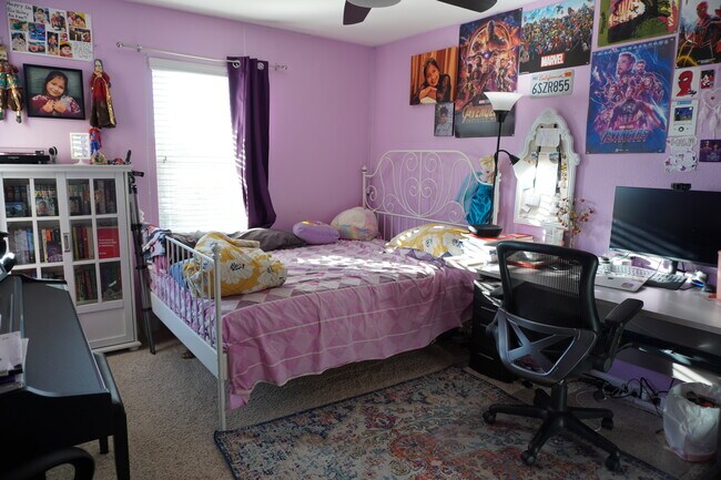 Photo - 10005 Albion Rd