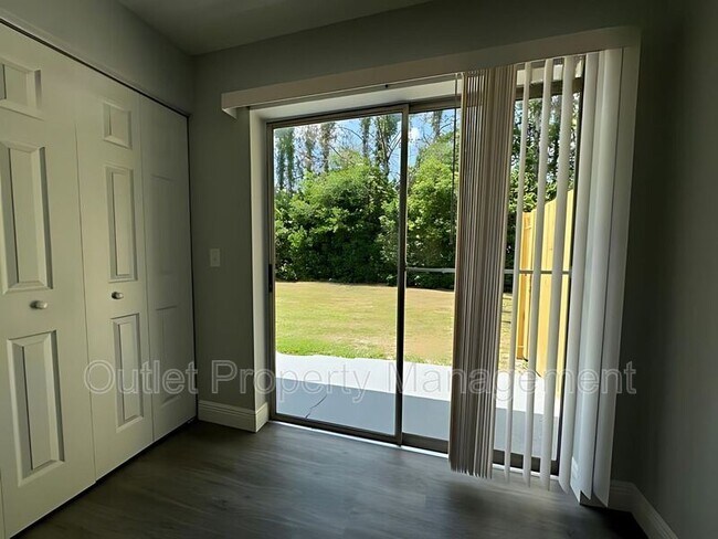 Photo - 442 S Hill Ave