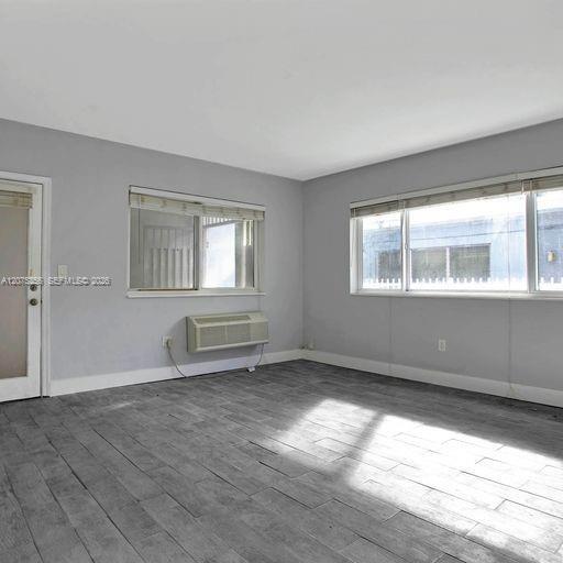 320 85th St Unidad 8