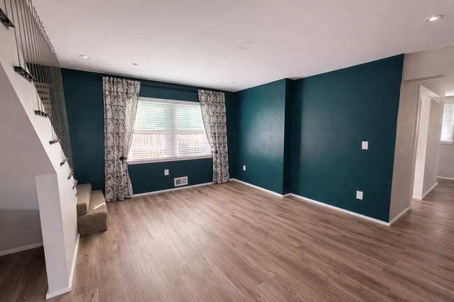 Photo - 421 N Ohio St