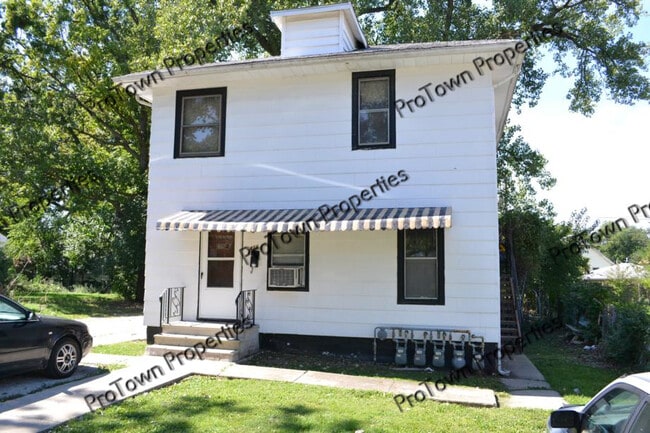 Building Photo - 411 Krakar Ave Unit 1W