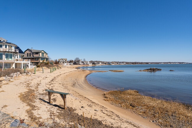 Photo - 32 Bassett Ln