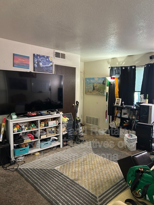 1200 S Riordan Ranch St Unit 19