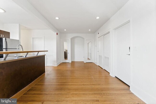 Photo - 5150 Ridge Ave Unidad 2