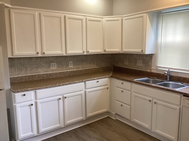 Photo - 3827 Graceland Ave