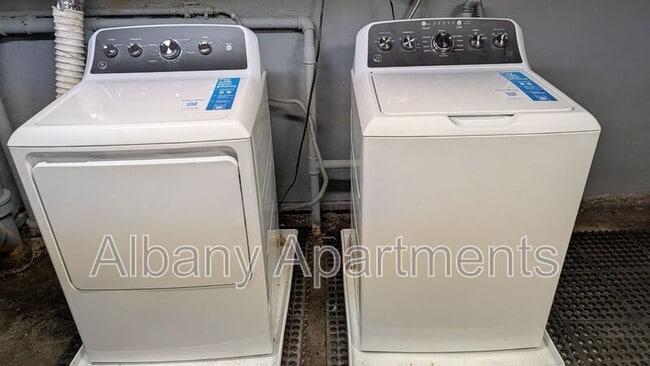 Photo - 100 Ryckman Ave