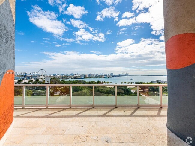 Building Photo - 50 Biscayne Blvd Unit 911 Rental