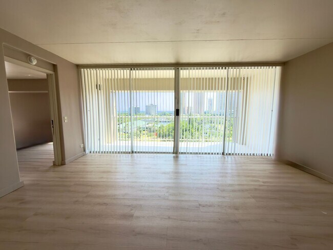 Photo - Move Right Into This Freshly Updated Waikiki Condo Just Minutes from the Beach!