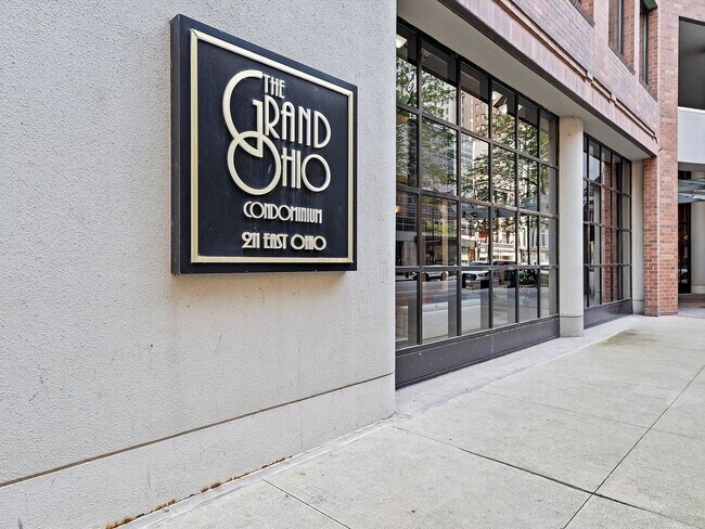 Photo - 211 E Ohio St Unit 307