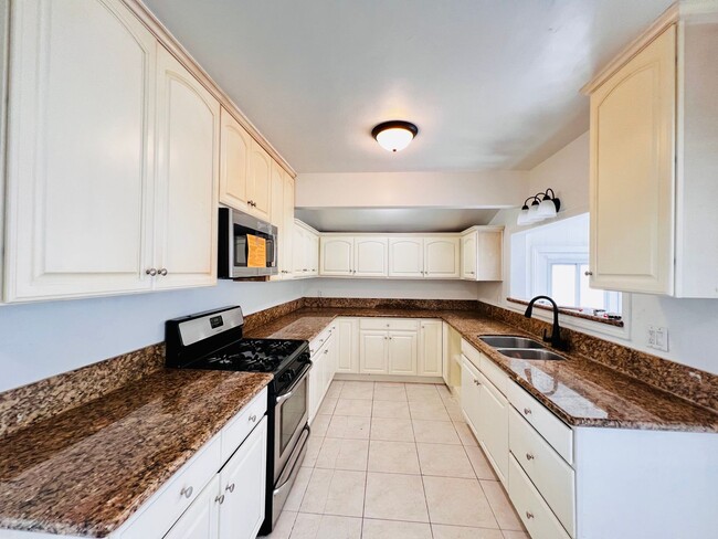 Photo - Single Family Home w/Garage, Yard, Fruit T...