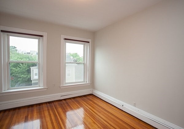Photo - 200 Harvard St Unit 3