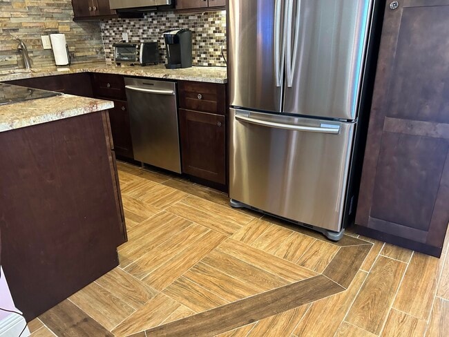 Photo - 3070 Cornwall D Unit 3070 D