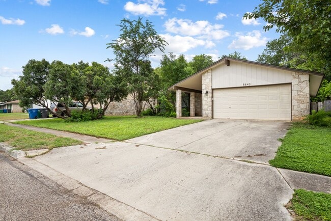 Photo - 8643 Bristlecone St