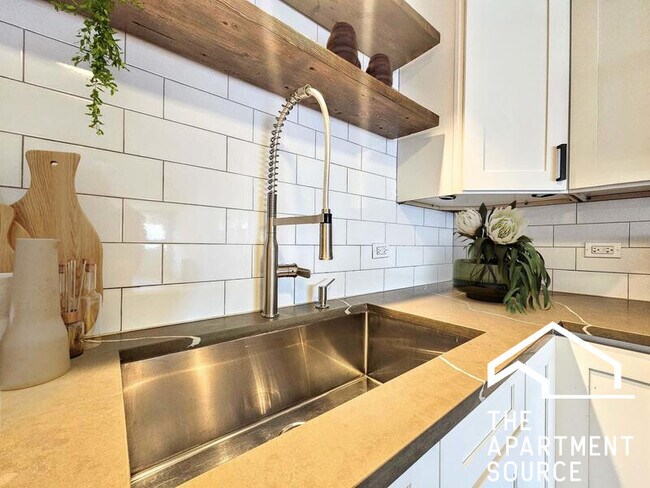 Photo - 1344 N Dearborn St Unidad 10A Rental