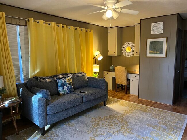 Photo - 30 Lakemont Cottage Trail-Lake Life at Lak...