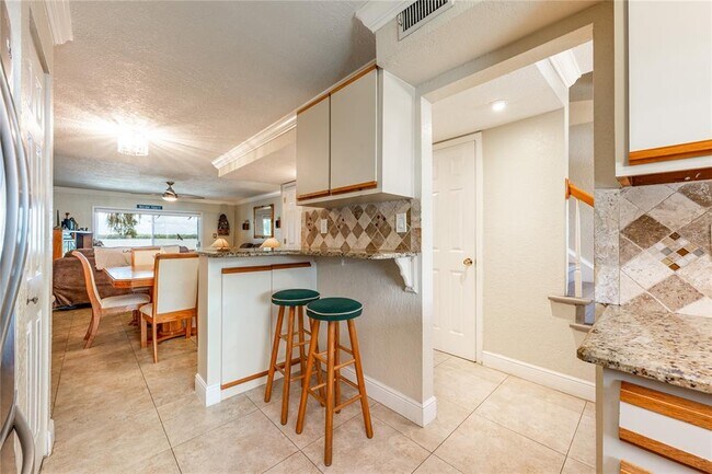 Photo - 348 Georgetown Dr Unit 348
