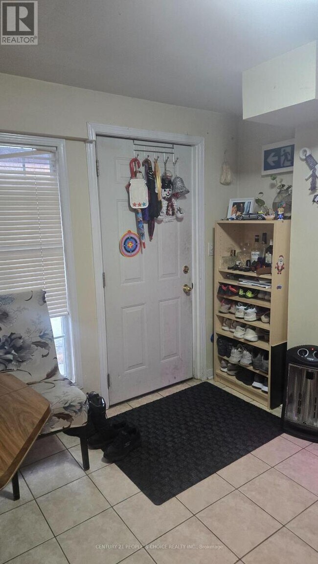 Photo - 68 Pennyroyal Crescent