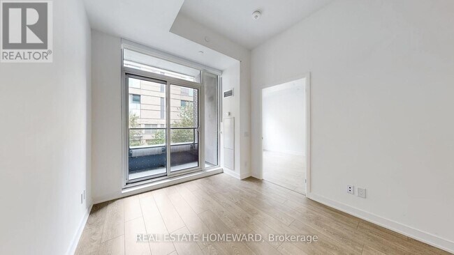 Photo - 543 Richmond St W Unit 208