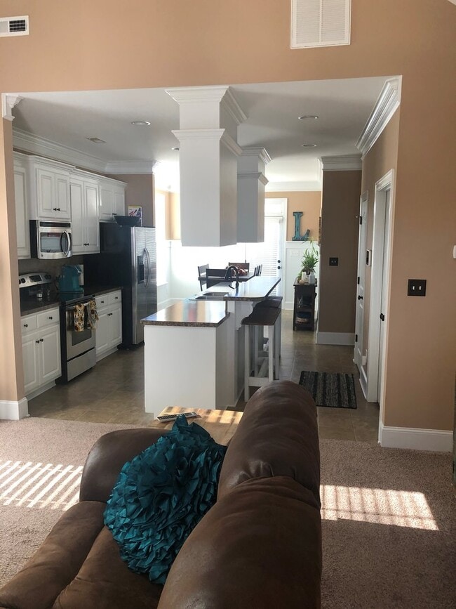 Photo - 3701 Ashford Dr NW