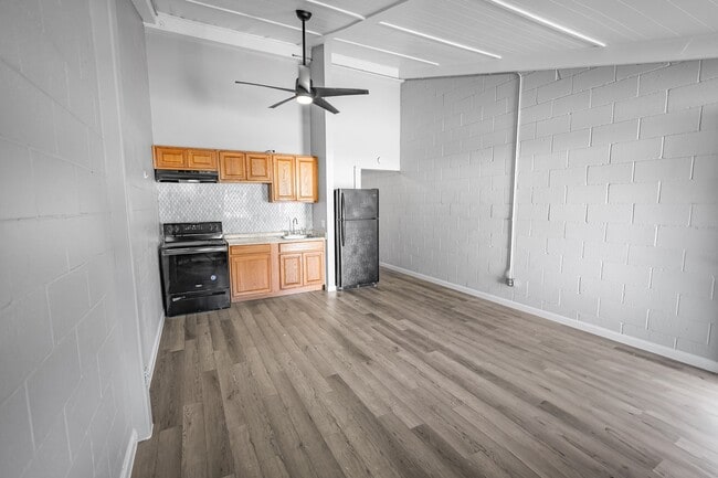 Photo - 1315 Alliance St Unit 4