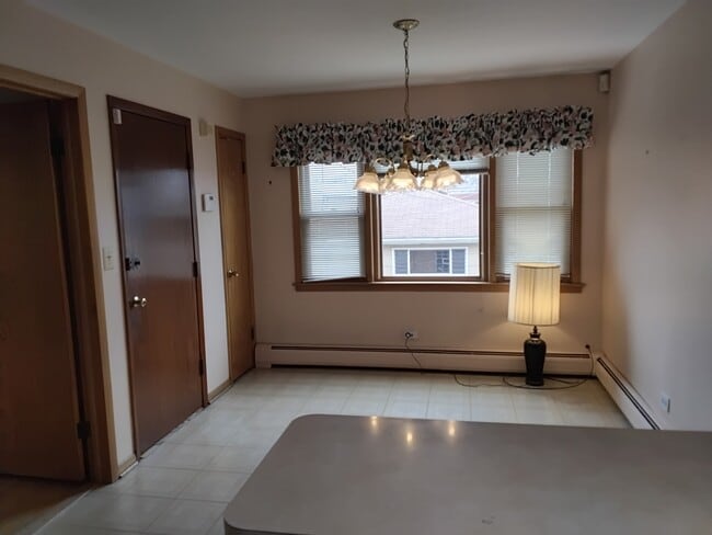 Photo - 2520 N Neva Ave Unit 2