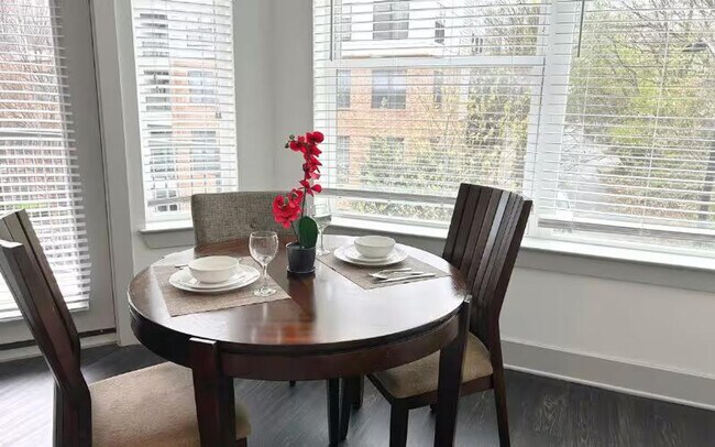 720 Edgewood Ave NE Unit SI FL3-ID1328923P