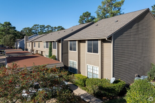 Alternate - Bridgewater Landing Apartments