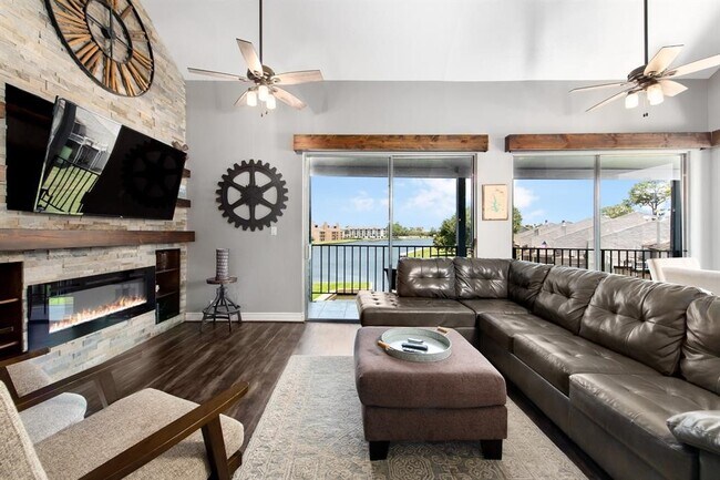 Photo - 12500 Melville Dr Unit 211B