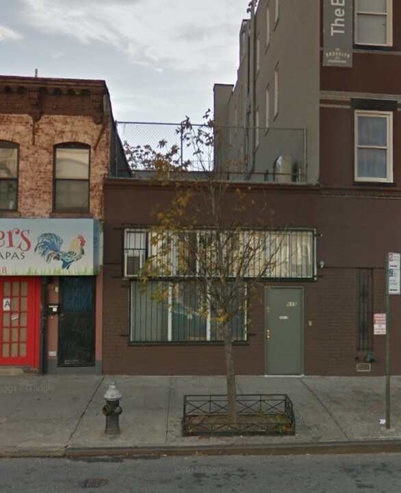 Photo - 655 5th Ave
