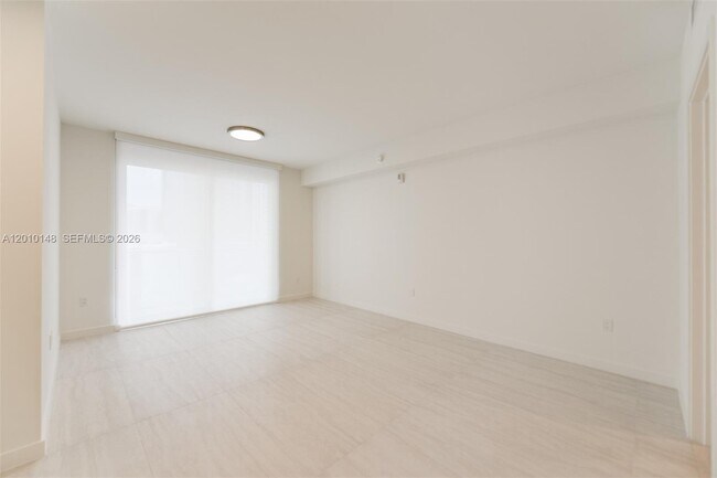 Photo - 77 SE 5th St Unit 2804