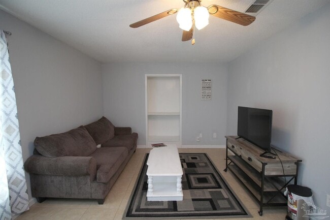 Photo - 950 Coronado Dr