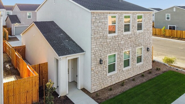 Photo - Brand-New 3BD/2.5BA Home in Southwest Bakersfield Modern Finishes, Solar & 2-Car Garage