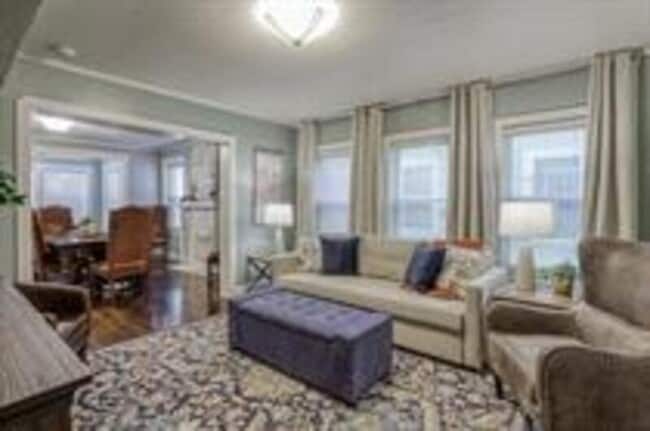 Photo - 3402 Gillham Rd Condo