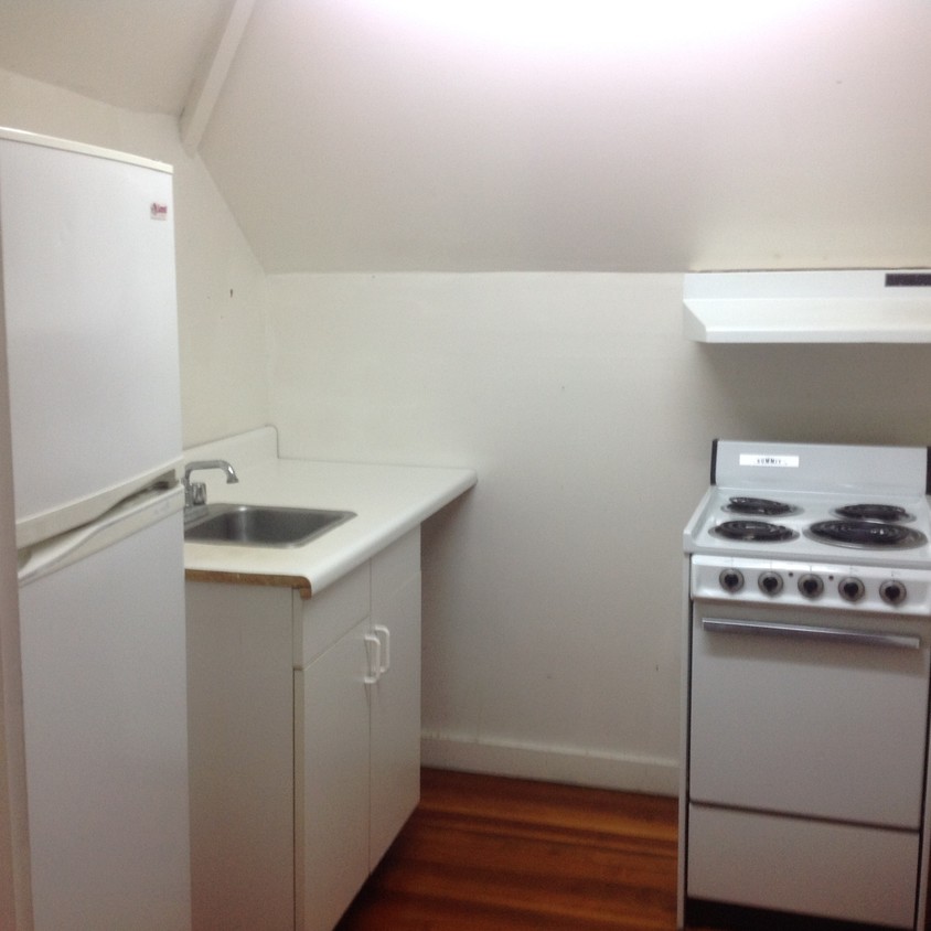 Kitchen - 740 Prospect Ave (Hartford, CT)