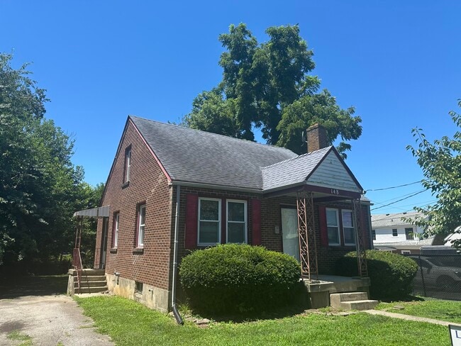 Photo - 148 Fairlawn Ave