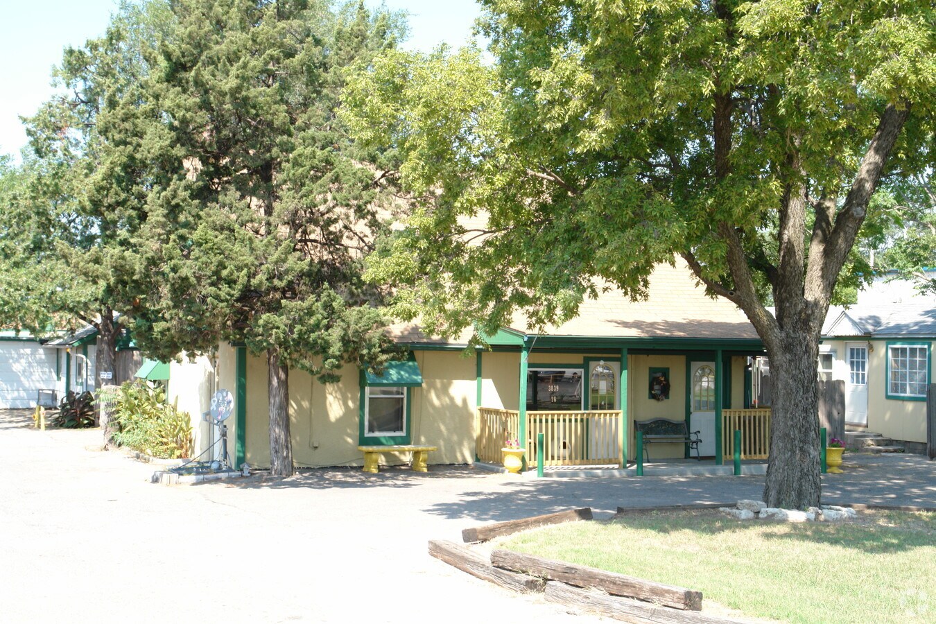 The Elm - The Elm Apartments