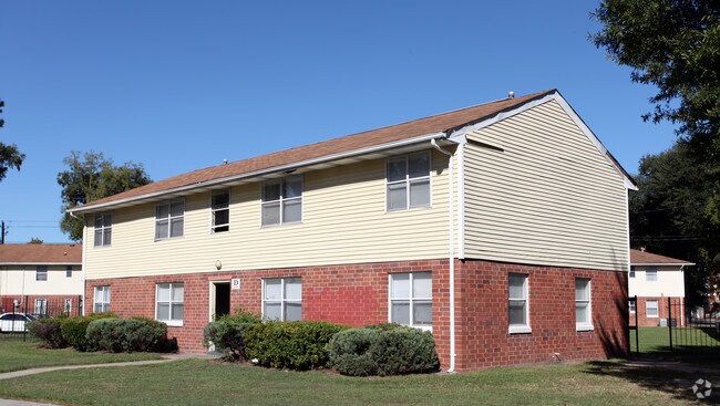 Magnolia Court Apartments Augusta GA ForRent com Magnolia Court Apartments Augusta GA ForRent com