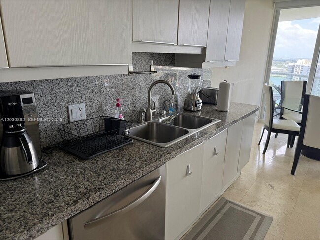 Photo - 7000 Island Blvd Unit 2403