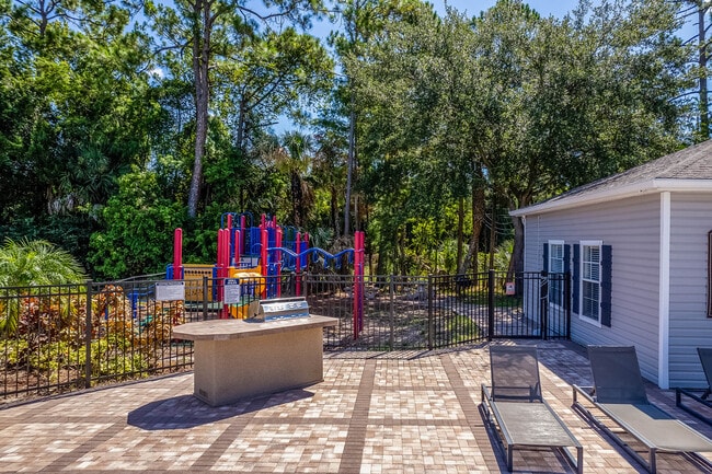 Coastline Cove Apartment Homes