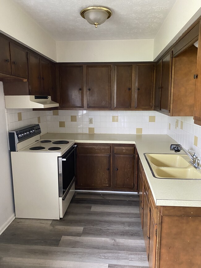 Cocina - 6656 Palmer Dr NW Unidad Palmer