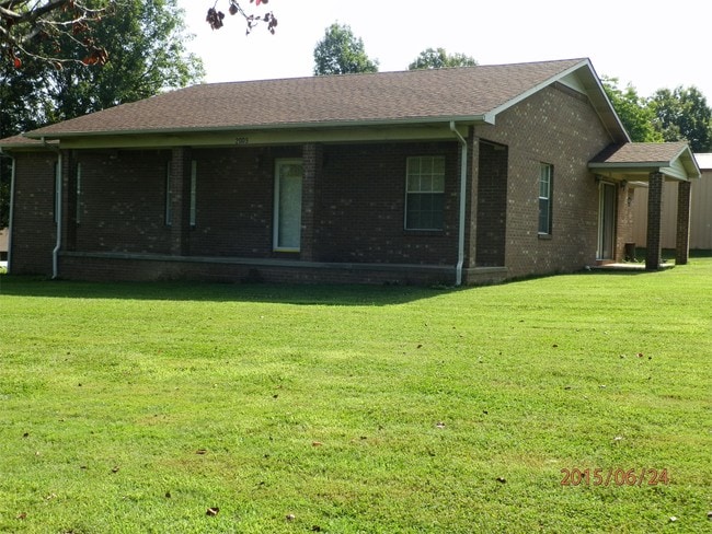 Photo - 2009 AR-135