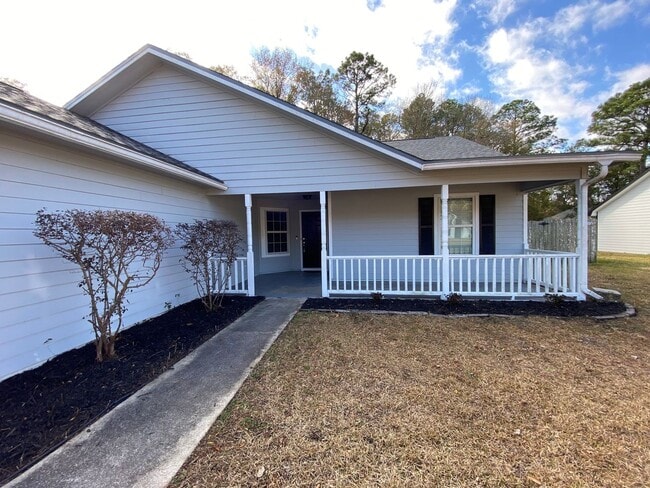 Photo - 118 Hydrangea Rd
