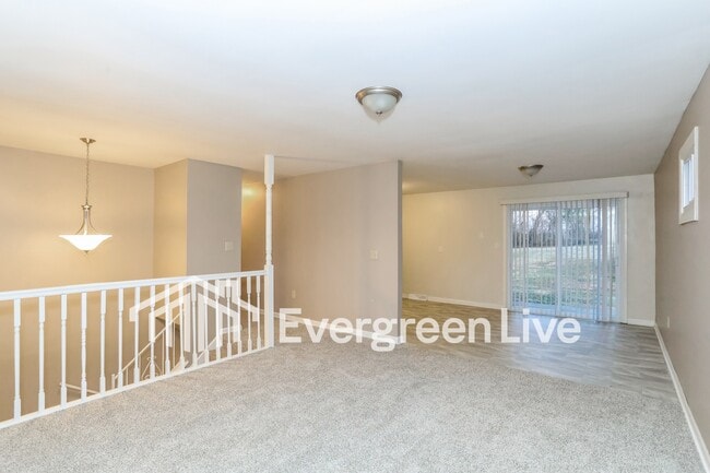 Photo - 6516 Rosetta Dr