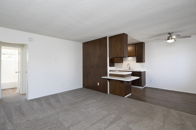 Twin Cypress Apartments