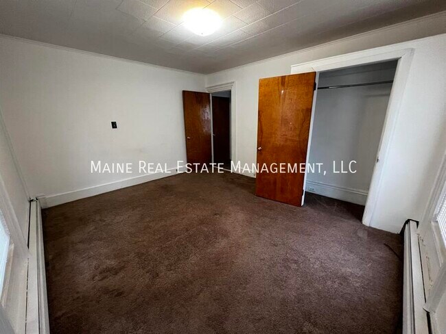 Photo - 261 Birch St Unidad Apt 1