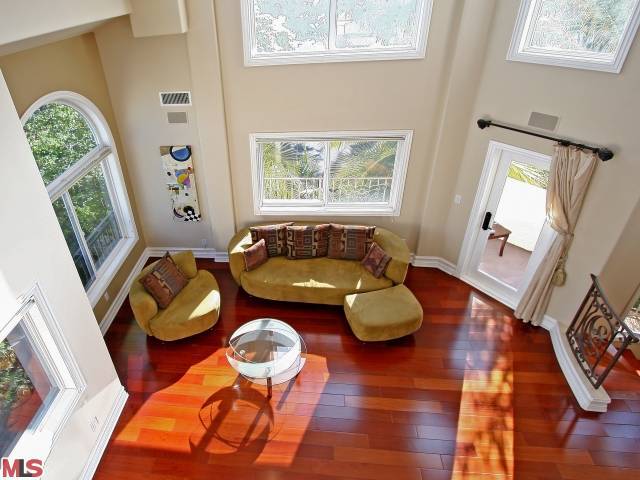 Building Photo - 933 15th Street Unit A